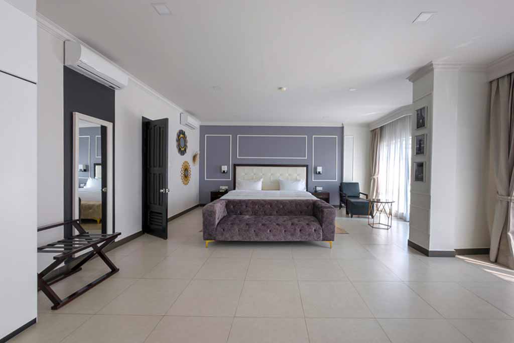Royal Suites